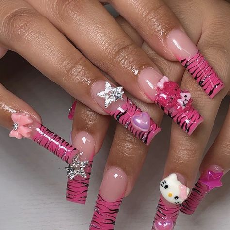 Nails Charm, Melody Anime, Anime Y2k, Tips Nails, Kitty Nails, Press On Nails Long, Long Acrylic Nail Designs, Hello Kitty Nails, Exotic Nails