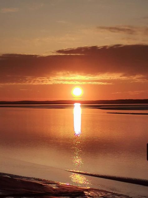 sunset over morecambe bay Morecambe Bay, Bay View, East Bay, England, Celestial Bodies, Quick Saves