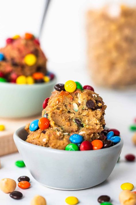 Protein Monster Cookie Dough - Fit Foodie Finds Apocalypse Meals, Vegan Cookie Dough Bites, Macro Snacks, Protein Dessert Recipes, Monster Cookie Dough, Protein Banana Bread, Cottage Cheese Desserts, Protein Dessert, Running Fuel