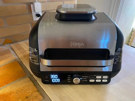 REVIEW: I Tried the Ninja Foodi Grill - Here's How It Works + Photos Ninja Foodi Grill, Juicy Pork Tenderloin, Outside Grill, Indoor Grills, Panini Press, Countertop Appliances, Making Mashed Potatoes, Crispy Fry, Indoor Grill