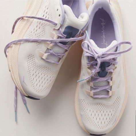 New In Box. Size 7.5. Comes With All 3 Colors Of Laces. Sold Out Everywhere Online. Free People Hoka, Hiking Sneakers Women, Hoka Shoes, Hiking Sneakers, Mid Top Sneakers, Sneakers Running, School Clothes, Shoe Inspo, Birthday List