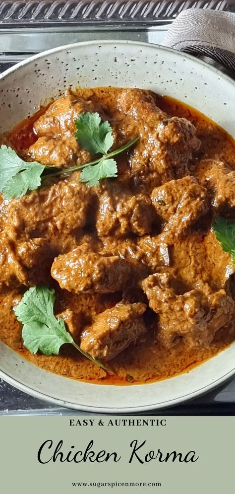 Pakistani Chicken Korma Recipe, Chicken Recipes Pakistani Style, Indian Style Chicken Recipes, Indian Korma Recipe, Chicken Pakistani Recipe, Chicken Korma Recipe Easy, Pakistani Dishes Recipes, Pakistan Cuisine, Chicken Korma Recipe Indian Foods