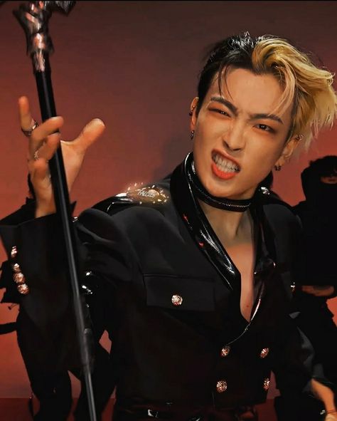 K-pop | Ateez Guerrilla | Hongjoong Wallpaper Ateez Guerrilla Hongjoong, Kim Hongjoong Guerrilla, Hongjoong Guerrilla Outfit, Ateez Guerrilla Aesthetic, Guerrilla Hongjoong, Hongjoong Undercut, Ateez Hongjoong Guerrilla, Hongjoong Guerrilla, Ateez Guerrilla