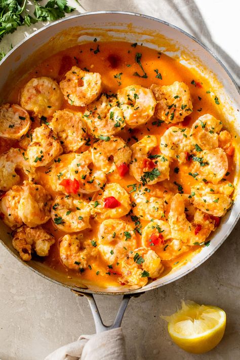 Spicy Shrimp Francese with Calabrian Chili is a seafood dish combining traditional Italian Francese sauce with spicy Calabrian chili peppers. #shrimp #healthyrecipes #dinner #healthydinner #weightwatchersdinner Francese Sauce, Shrimp Francese, Chili Shrimp, Pepper Shrimp, Calabrian Chili, Healthy Low Calorie Meals, Eating Healthier, Skinnytaste Recipes, Spicy Shrimp