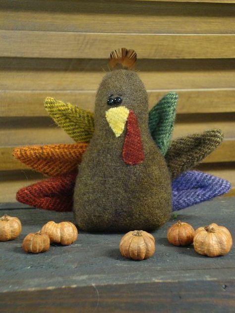 Little Gobbler Turkey Pattern, Felt Pattern, Wool Projects, Wool Applique, Thanksgiving Crafts, Craft Patterns, Felting Projects, Fall Thanksgiving, Felt Crafts