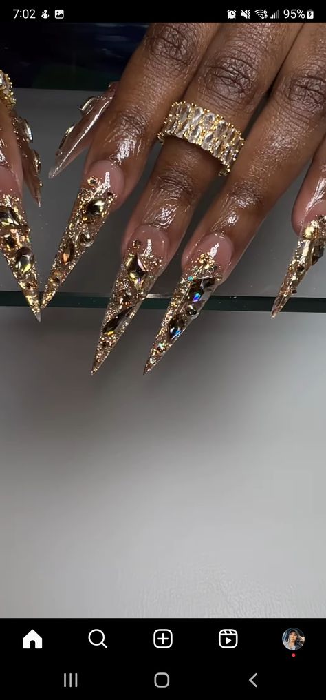 House Interior Makeover, Gold Nails Prom, Bling Stiletto Nails, Growth Tattoos, Gold Stiletto Nails, Brush Techniques, Nails Brush, Interior Makeover, Meaning Tattoos