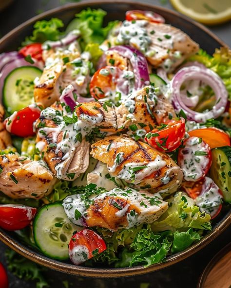 Chicken Tzatziki Avocado Salad, Mediterranean Chicken Salad With Creamy Tzatziki, Chicken Salad Meal Prep Lunch Recipes, Chicken Salad Mediterranean, Fresh Mediterranean Recipes, Monday Lunch Ideas, One Bowl Salads, How To Make Greek Chicken, 30 Days Of Salads