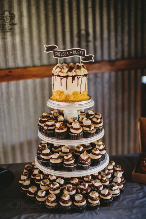 S'mores wedding cake, cupcake tree S’mores Wedding Cake, Smores Wedding Cake, Smore Cake, Smores Cupcake, Country Christmas Wedding, Chocolate Grooms Cake, Bonfire Wedding, Wooded Wedding, Oct Wedding