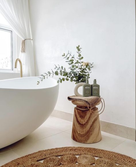 Our freestanding bath spout feels like a sculpture in the room and it’s super functional. If your panning a on having a bath, then you definitely want to put one of these in. In both these pics its in brushed brass ❤️ Stools By Bathtub, Bathrub Table, Bathtub Stool Decor, Clay Bathtub Sculpture, Bathtub Ceramic, Stool Decor, Bath Spout, Freestanding Bath, In The Room