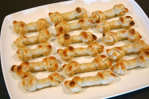 Puppy party:  Pretzels made in the shape of dog bones.  I might need to try this! Party Pretzels, Dog Themed Parties, Puppy Birthday Parties, Paw Patrol Birthday Party, Patrol Party, Dog Birthday Party, Paw Patrol Party, Puppy Birthday, Paw Patrol Birthday