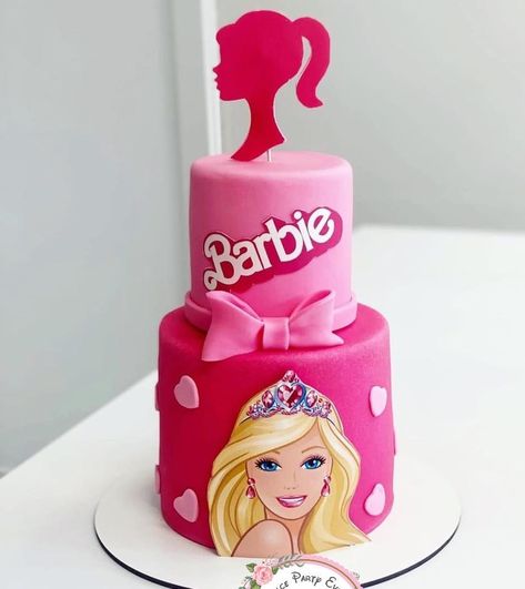 Barbie Birthday Cake 2 Tier, 2 Tier Barbie Cake, Barbie Cake Designs, Cake Barbie, Barbie Cupcakes, Barbie Doll Birthday Cake, Doll Birthday Cake, Barbie Birthday Cake, Barbie Party Decorations