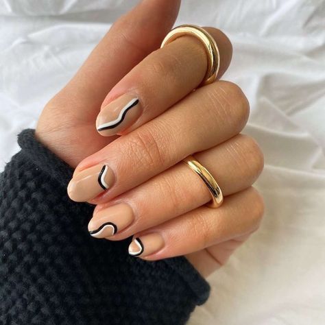 25 End-of-Summer Nail Ideas for a Slow Burn to the Season Summer Nails Tropical, Christmas French Nails, Summer French Manicure, Pointed Nail Designs, Summer Nail Ideas, Summer Gel Nails, Baby Blue Nails, Tie Dye Nails, Summer Manicure