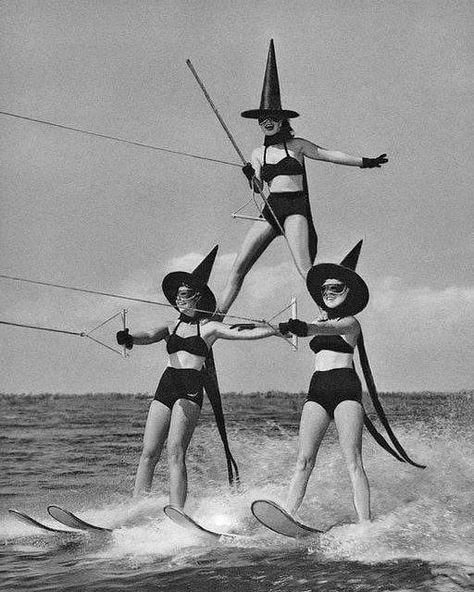 Lost In History on Instagram: “Water Skiing Witches, Florida, 1950s.” Emoji Hat, Cypress Gardens, Witch Drawing, Creepy Vintage, Water Skis, Three Women, Vintage Witch, Trendy Hat, Vintage Florida