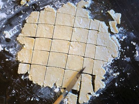 Slippery Pot Pie Dough, Pa Dutch Pot Pie, Pa Dutch Pot Pie Dough Recipe, Pennsylvania Dutch Pot Pie, Pot Pie Squares Recipe, Ham Pot Pie Pa Dutch, Slippery Chicken Pot Pie Recipe, Pot Pie Dough Recipe, Slippery Pot Pie Recipe