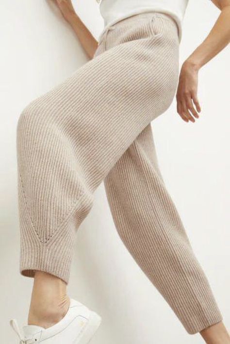 Knit Pants Outfit, Sweater And Cardigan, Pants Form, Knitwear Details, Knitted Trousers, Knit Lounge Set, Knit Joggers, Outfit Ideas For Women, Virtual Fashion