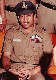 Rakesh Sharma, Patriotic Poems, First Astronaut, India Gk, Indian Space Research Organisation, Wing Commander, Army Images, Air Force Pilot, Indian Air Force