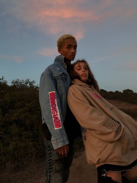 Jaden Smith And Odessa Adlon Odessa Adlon, Sup Girl, Bff Photo, Shooting Couple, Jaden Smith, Photographie Inspo, The Love Club, Cute Relationship Goals, Couple Shoot