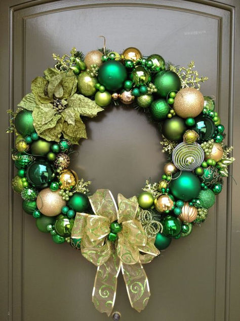 green gold Christmas wreath idea #diy #xmas #x-mas #christmas #wreath #christmasdecor #decoration #decoratingideas #festive #decorhomeideas Diy Green Christmas Wreath, Green Christmas Wreath, Green Christmas Decor, Green Ornament Wreath, Christmas Wreaths With Gold Ornaments, Green Bkack And Gold Christmas Wreath, Red Green And Gold Christmas Wreaths, Bauble Wreath, Fete Saint Patrick