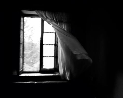 Curtains Blowing, Evening Wind Down Aesthetic, Windy Photography, Curtain Blowing In The Wind Video, Curtain Blowing In The Wind, Fabric In Wind Photography, Balcony Window, Ap Drawing, Window Architecture