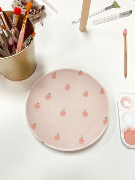 pottery, pottery painting, fruit, pink, plate, pottery date Diy Pottery Painting, Diy Pottery, Fruit Bowl, Pottery Painting, Raspberry, Bowl, Fruit, Pink