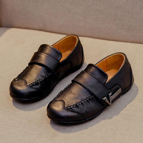 Boys Formal Shoes, Boys Leather Shoes, Kids Loafers, Boys School Shoes, Kids Leather Shoes, Shoes For Boys, Fashion Shoes Heels, Dress Children, Boys Casual Shoes