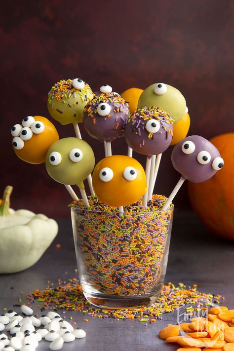 Halloween Cake Pops Monster Cake Pops Diy, Halloween Cake Pops Easy, Halloween Cake Pops Ideas, Monsters Inc Cake Pops, Doce Halloween, Halloween Cake Pop Recipes, Halloween Pancakes, Cake Pop Ideas, Monster Cake Pops