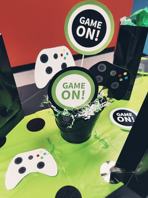 Video Game Birthday Party Decorations Diy, Video Game Party Centerpieces, Xbox Party Decorations, Gamer Decorations Party, Gamer Graduation Party Ideas, Diy Video Game Party Decor, Video Game Centerpiece Ideas, Xbox Themed Birthday Party, Video Game Baby Shower Ideas