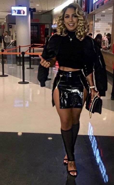 @GhettoFabolouss Concert Outfit Ideas Beyonce, Beyonce Concert Outfit Ideas, Club Outfits Black Women, Club Outfits Black, Beyoncé Concert, Beyonce Concert Outfit, Beyonce Concert, Outfits Black Women, Concert Outfit Ideas