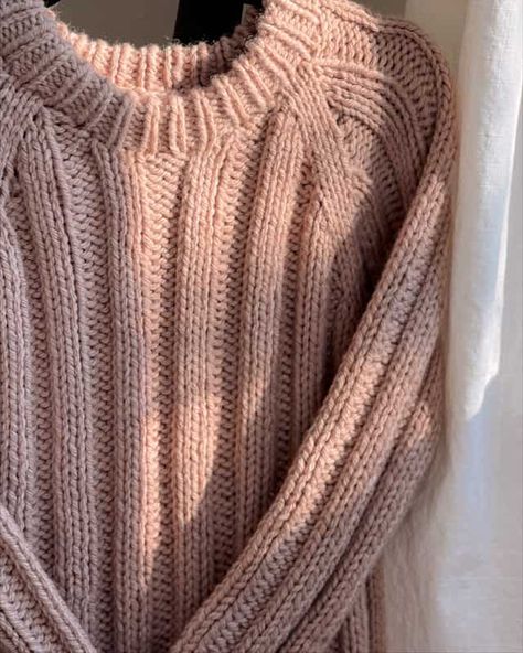 Ribbed Knit Sweater Pattern, Ribbed Sweater Knitting Pattern, Beginner Knit Sweater Pattern Free, Easy Knit Sweater Pattern Free, Free Sweater Knitting Patterns, Chunky Knit Sweater Pattern Free, Basic Sweater Pattern, Ribbed Sweater Pattern, Easy Knit Sweater