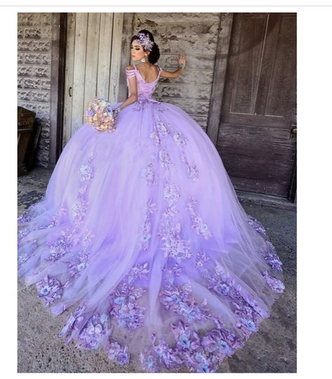 lavender dress Lavender Quince Dress, Light Purple Quinceanera Dresses, Rapunzel Quince, Dresses Light Purple, Lavender Quinceanera Dresses, Quince Dresses Purple, Cheap Quinceanera Dresses, Xv Dresses, Purple Quince