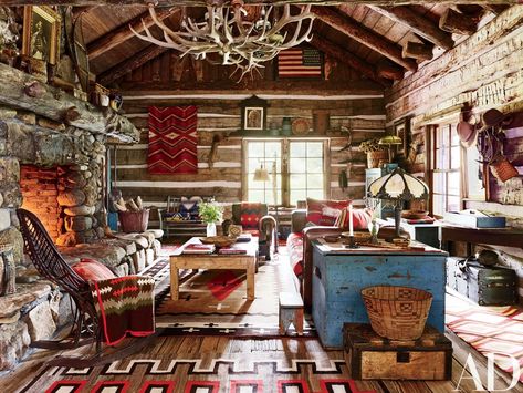 Ralph Lauren's Refined Homes and Chic Madison Avenue Office | Architectural Digest Ralph Lauren Cabin, Bedford New York, Alpine Lodge, Ralph Lauren Looks, Western Interior, Colorado Ranch, Colorado Style, Cabin Interior Design, Native American Rugs