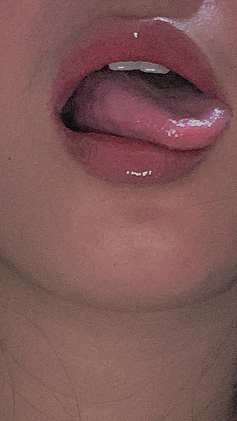 Lips Photo Aesthetic, Tongue Out Aesthetic, Nut On Face, Spicy Videos, Human Anatomy Female, Girl Lips, Look Kylie Jenner, Wet Lips, Anime Lips