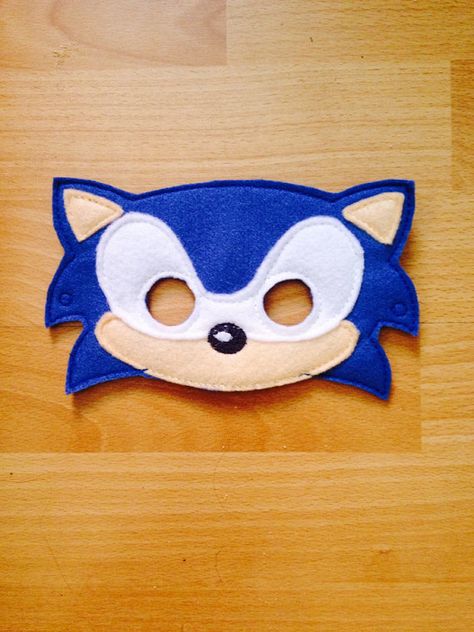 Hedgehog Mask, Sonic Costumes, Sonic The Hedgehog Costume, Hedgehog Costume, Sully Costume, Sonic Costume, Mario Crafts, Sonic Hedgehog, Hedgehog Birthday