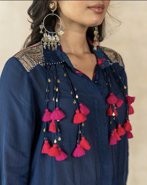 Tassel Shirt Outfits, Kurti With Tassels, Indian Outfits Modern, Mirror Work Dress, Bohemian Embroidery, Simple Hand Embroidery Patterns, Simple Kurti Designs, Diy Embroidery Designs, Kurta Neck Design