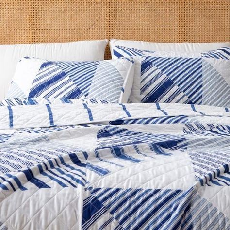 Amazon.com: Twin Coastal Quilt Bedding Set, Summer Coastal Quilt with Sham, Beach 2-Piece Reversible All Season Bedspread Quilt Set. Lightweight Nautical Quilted Coverlet. Midnight Bay Collection, Blue : Home & Kitchen Bedding Stores, Coastal Quilts, Coastal Blues, Luxury Quilts, Striped Quilt, Quilt Comforter, Comforter Bedding Sets, Floral Duvet Cover, On A Boat