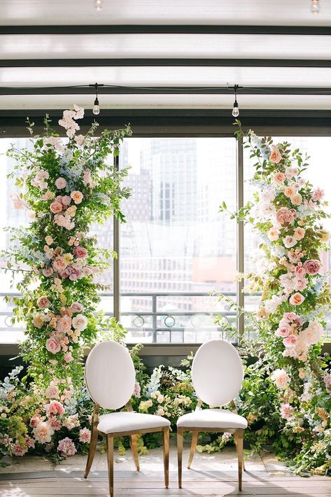 NYC rooftop wedding with pastel flowers at the Box House Hotel in Brooklyn Nyc Rooftop, Box House, Rooftop Wedding, Pastel Flowers, Pretty Pastel, Wedding Design, The Urban, The Box, Brooklyn