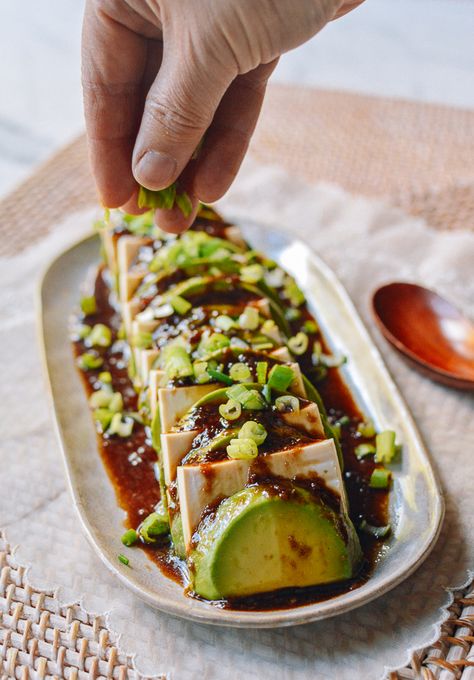 Tofu Avocado Salad: 10 Min Recipe! | The Woks of Life Tofu Avocado, Woks Of Life, The Woks Of Life, Tofu Salad, Mapo Tofu, Avocado Salad Recipes, God Mat, Woks, Deilig Mat