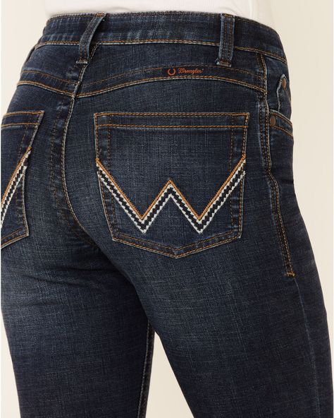 Western Pants For Women, Country Jeans, Cowgirl Stuff, Gifts 2022, Cowgirl Jeans, Riding Jeans, Cute Outfits With Jeans, Western Wear Outfits, Western Style Outfits