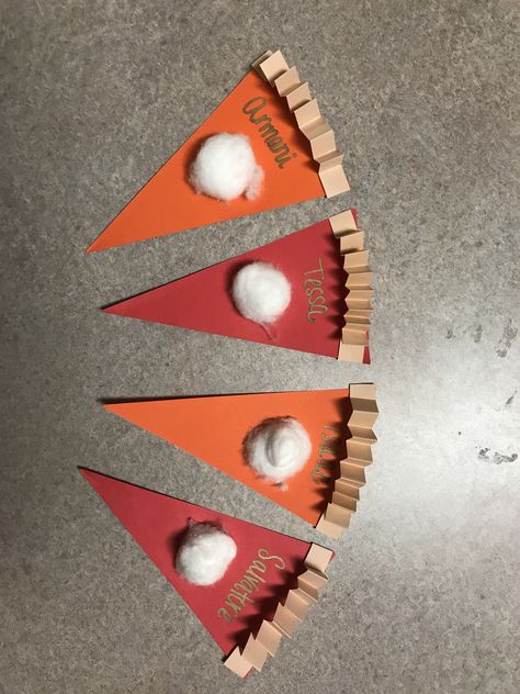 Pie door decs #doordecs #residencelife #reslife #ra #residentassistant November Cubby Tags Preschool, Thanksgiving Name Tags Diy, Pie Bulletin Board Ideas, Fall Ra Door Decs, Easy Door Decs Ra, Ra Door Decorations College, Fall Cubby Tags, November Door Decs, Fall Door Decs Ra