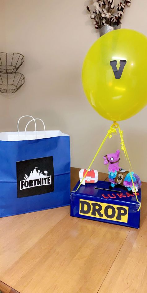 Valentine’s Day Boxes For Boys Fortnite, Boy Valentines Boxes Fortnite, Fortnite Valentine Box Ideas, Fortnite Valentines Boxes For Boys, Valentine Box Boys, Bluey Valentines, Fortnite Valentines, Valentines Box Ideas, Diy Valentines Box