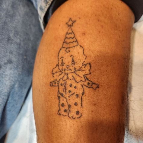 Tattooed a clown for my favorite clown @ash.m.p4 Vintage Clown Tattoo, Clown Face Tattoo, Clown Tattoo, Clown Faces, Vintage Clown, Calf Tattoo, A Clown, Baby Tattoos, Face Tattoo