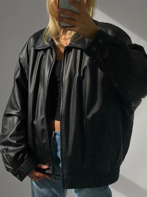 Pilot Leather Jacket Outfit, H&m Leather Jacket, Bombers Leather Jacket, Big Jacket Outfits Black, Collared Leather Jacket, Black Jacket Oversized, Big Leather Jacket Outfit Aesthetic, Vintage Leather Blazer, Lether Girl Jacket Aesthetic