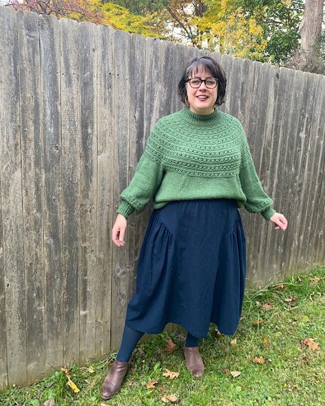 Cookin' & Craftin': Henrietta Skirt Suri Alpaca, Sewing Elastic, Elastic Waist Skirt, Balloon Shapes, Garter Stitch, Fitted Sweater, Worsted Weight, Worsted Weight Yarn, Skirt Pattern