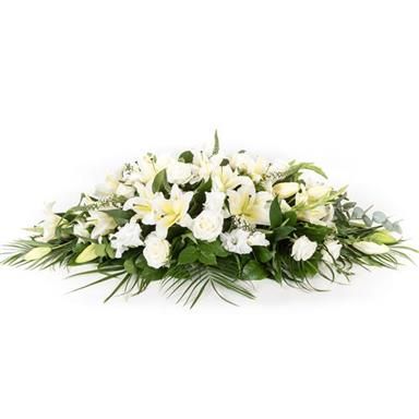 Rose Casket Spray, Summer Flower Bouquet, Casket Spray, Casket Flowers, Flowers London, Flowers For Men, White Flower Arrangements, Casket Sprays, White Decoration