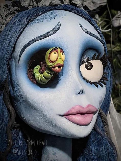 Corpse Bride Worm, Dead Bride, Corpse Bride, Bride Look, Halloween Face, Face Makeup, Halloween Face Makeup, Halloween, Makeup