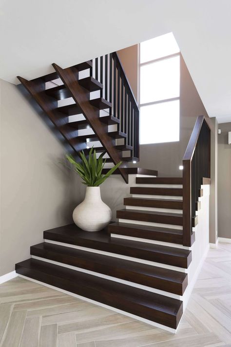 Majestic - Wisdom Homes Small Space Staircase, Home Tiles Design, Balustrade Design, Staircase Design Modern, Staircase Railing Design, Stairs Design Interior, Stairs In Living Room, Interior Staircase, House Balcony Design