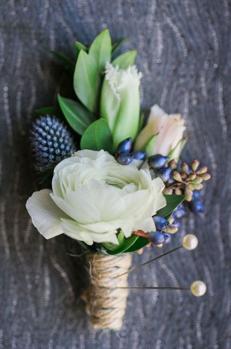 J Wiley Photography via Wedding Chicks Green Boutonniere, Blue Boutonniere, Earthy Wedding, Blue Wedding Bouquet, Green Wedding Colors, Flower Guide, Wedding Colors Blue, Green Texture, Wedding Palette