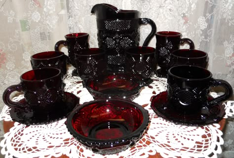 Cape Cod pattern dishes. (Avon). My daughters' great grandmother started this set so I am collecting for them! Red Glassware, Vampire House, Victorian Kitchen, Red Cape, Goth Home Decor, Goth Home, Dark Home Decor, Dark Home, Christmas Dishes