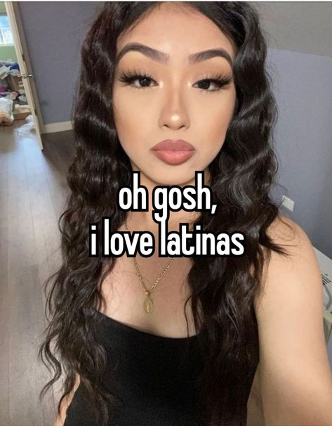 Latina fashion , whisper confessions Latina Whispers, Pfp Latina, I Love Latinas, Latina Fits, White Latina, Latina Pfp, Latina Vibes, Blonde Boy Aesthetic, Latina Aesthetic