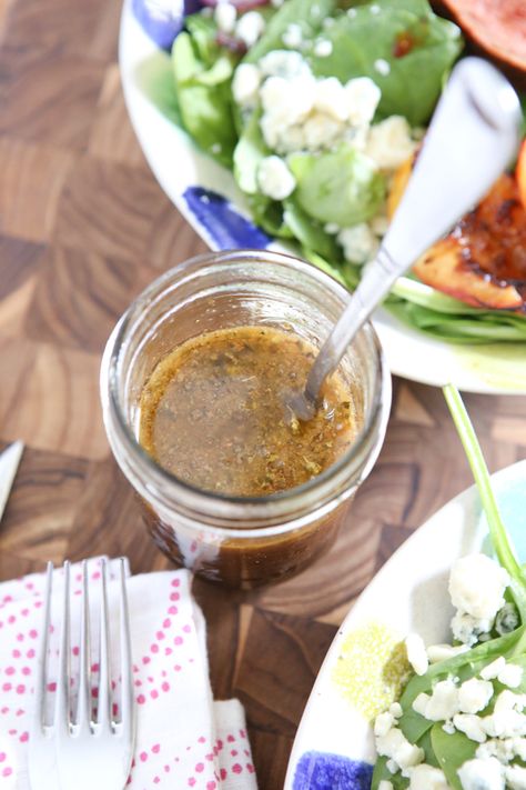 Make your own dressing so easily at home! This Honey Balsamic Vinaigrette recipe is my go - to when I need a dressing quick! The fresh flavor can't be beat. Balsamic Dressing Recipe, Stir Fry Sauce Easy, Creamy Balsamic Dressing, Honey Balsamic Vinaigrette, Stir Fry Sauce Recipe, Vinaigrette Dressing Recipe, Balsamic Vinaigrette Recipe, Homemade Stir Fry, Maple Balsamic